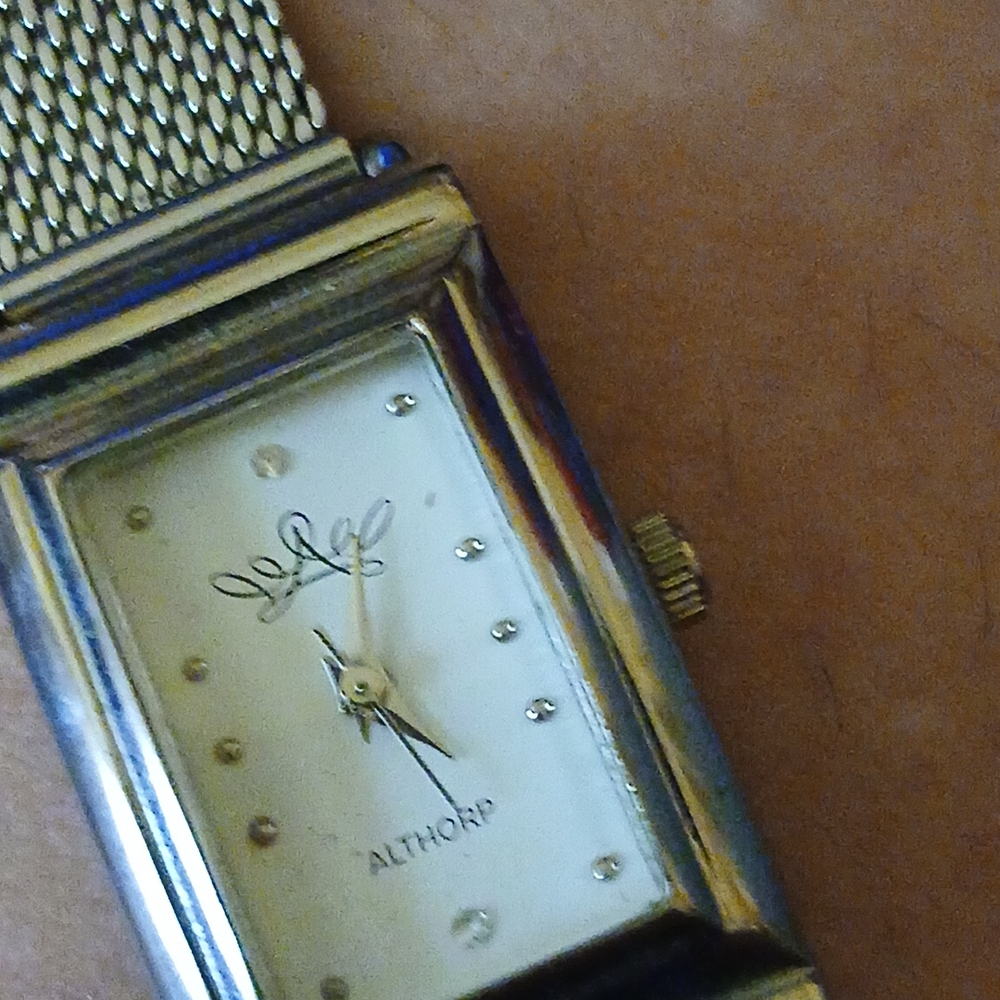 Silver Rectangular Watch - image 4